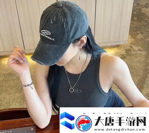 69美女直播-網(wǎng)友：感受魅力與活力的完美結(jié)合-心動不已！